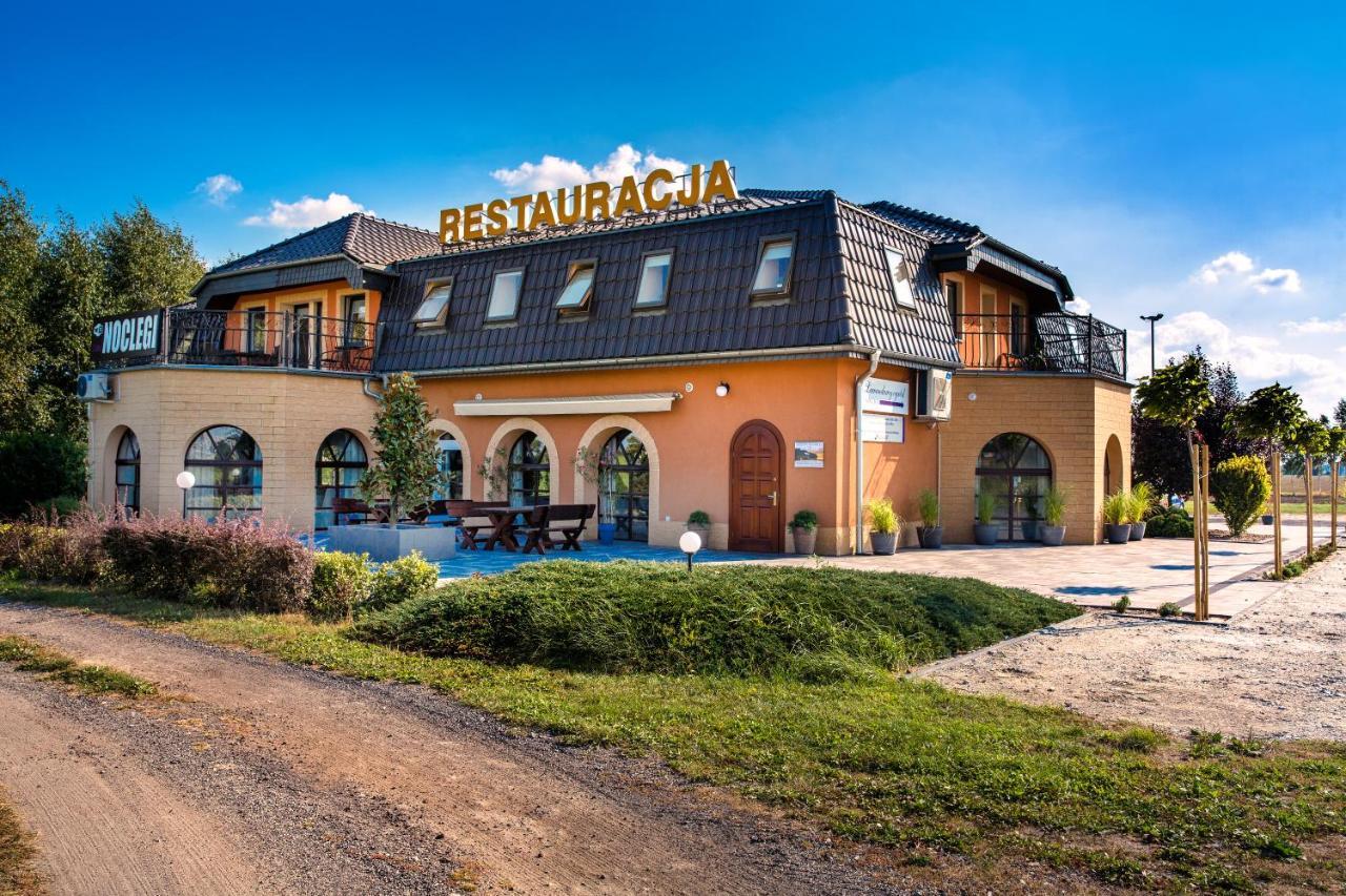 Hotel Lawendowy Ogrod Brzeg Exteriér fotografie