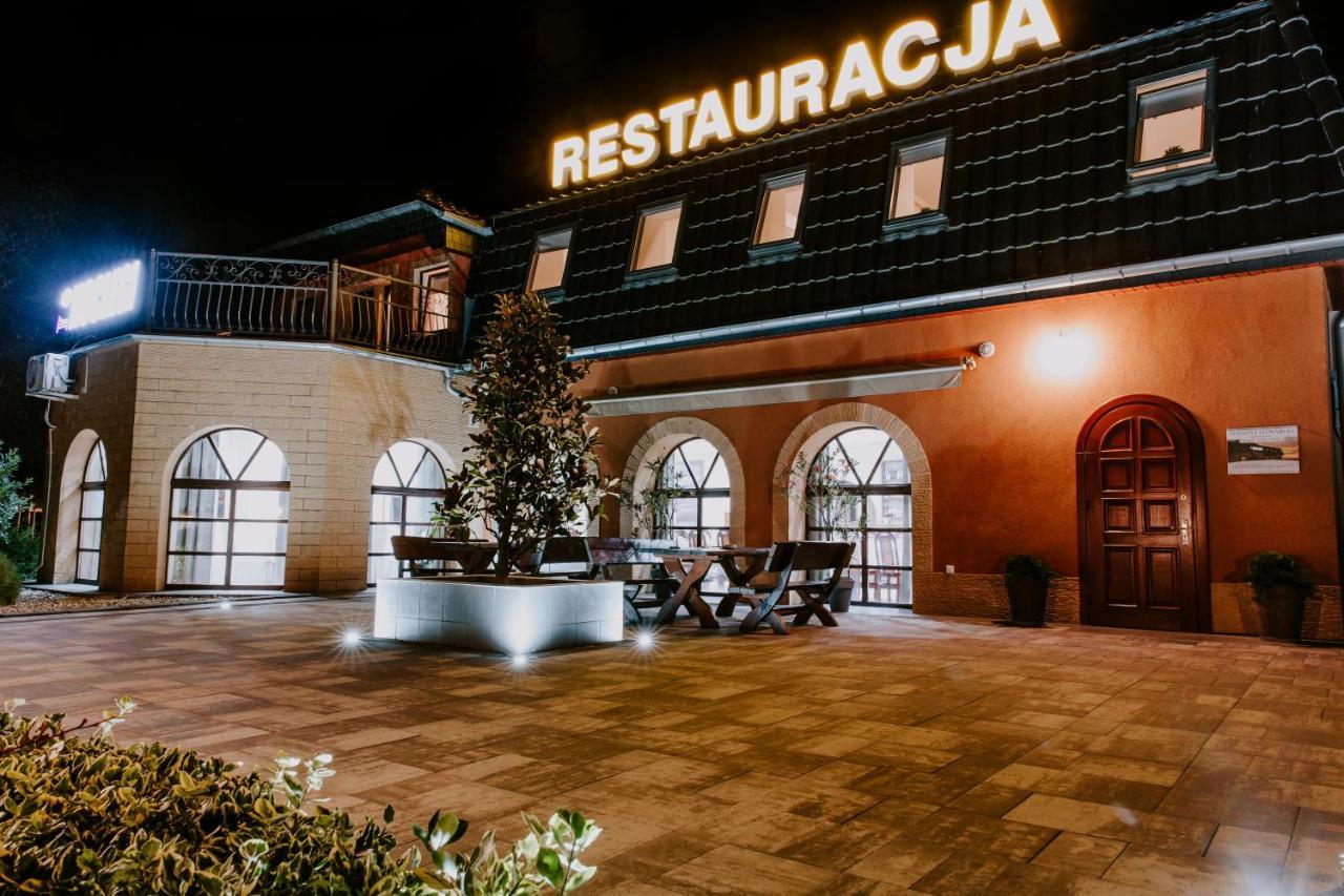 Hotel Lawendowy Ogrod Brzeg Exteriér fotografie