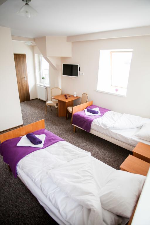 Hotel Lawendowy Ogrod Brzeg Exteriér fotografie